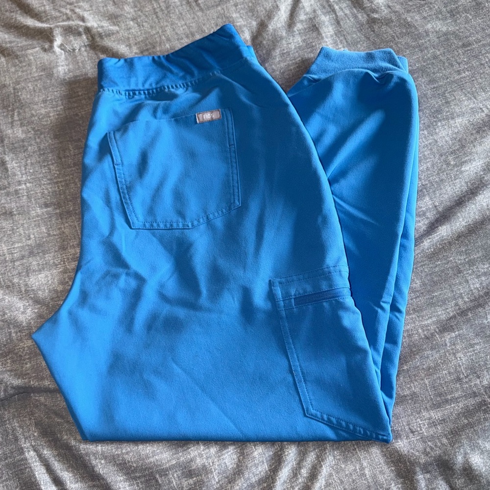 Figs Women's Blue Cargo Pants